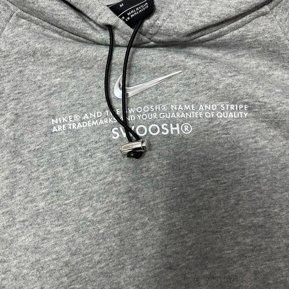 NIKE SWOOSH HOODIE - Picture 3 of 3